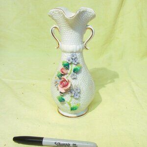 VTG GRANTCREST BUD VASE W/3D FLORAL DESIGN